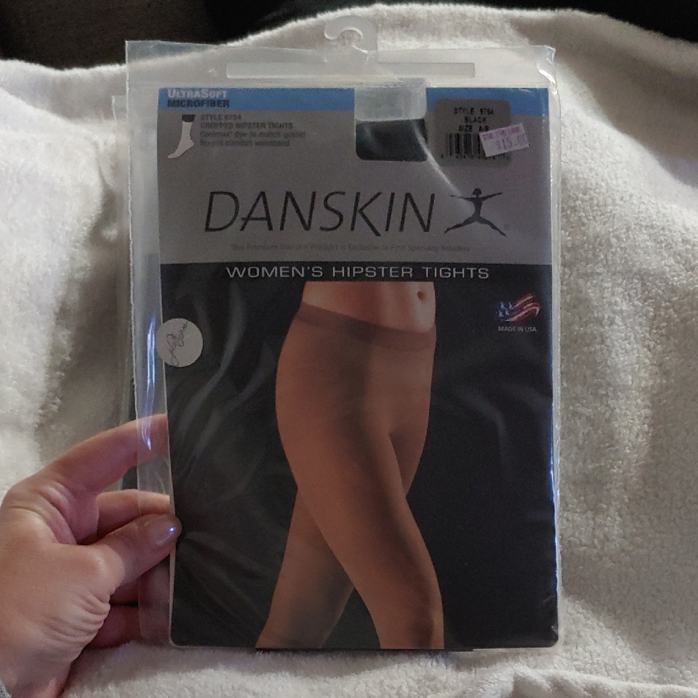 Danskin Women's Cropped Black Hipster Tights